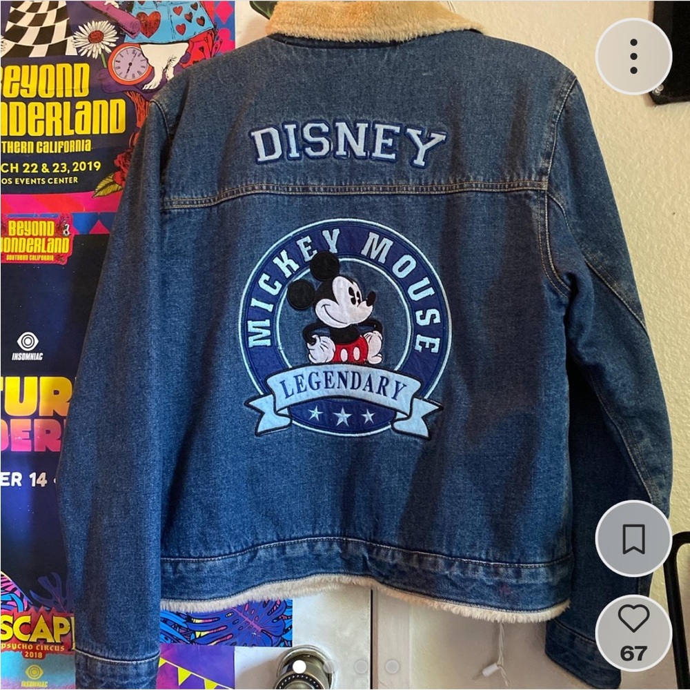 Vintage women’s medium disney jean jacket